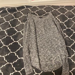 Cropped sweater